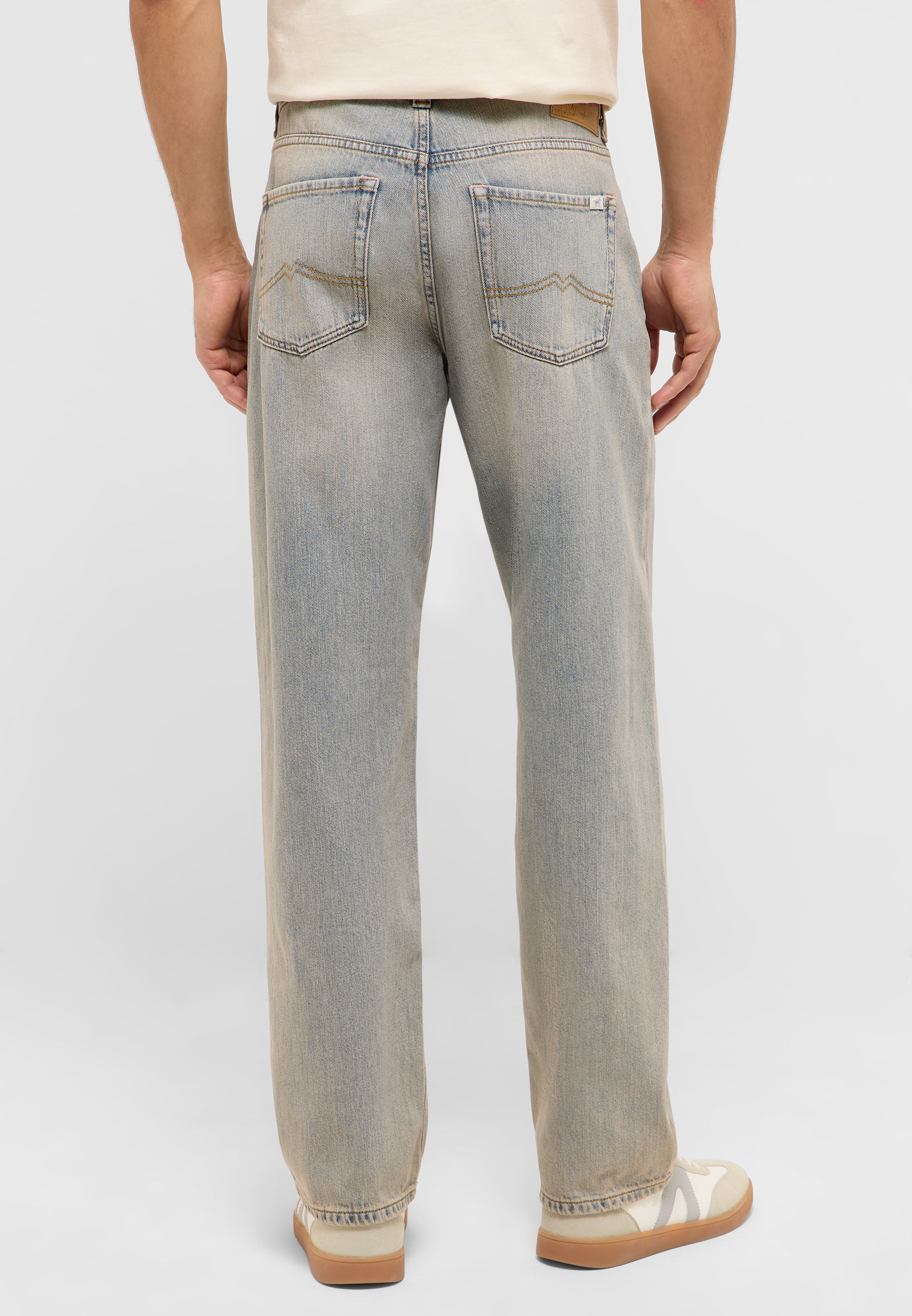 Style Jeff Relaxed Straight 1017451